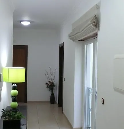 アパート Sao Martinho Do Porto Beach Apartment サン・マルティーニョ・ド・ポルト